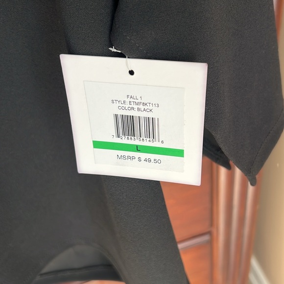 Ellen Tracy Black Short Sleeve Top Large NWT - Picture 5 of 6